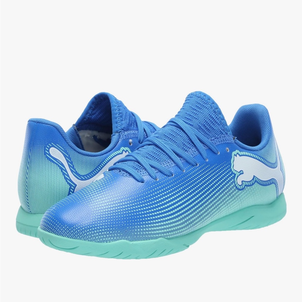 PUMA Unisex-Child Future Play Indoor Training Sneaker